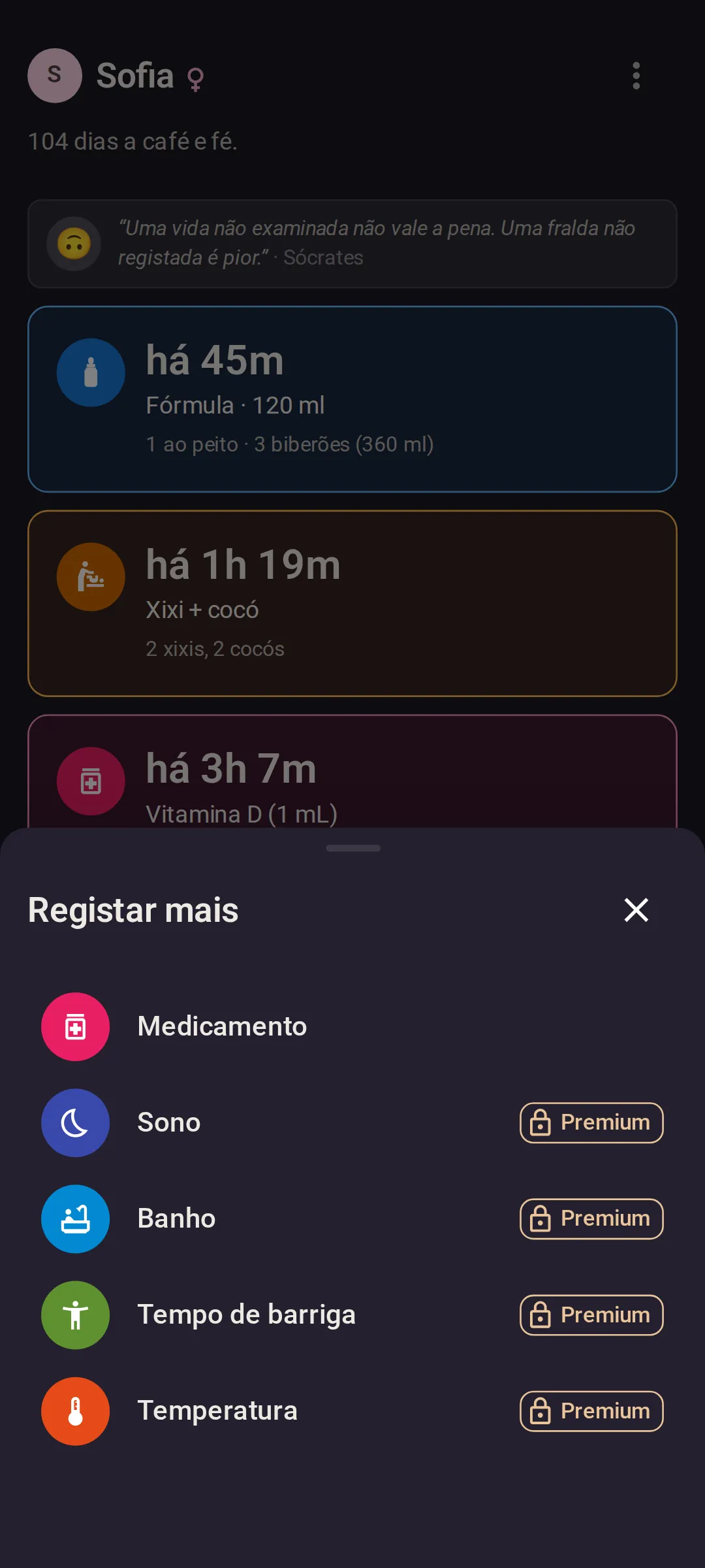 O menu Registar mais sobre o ecrã Hoje: primeiro Medicamento, depois Sono, Banho, Tempo de barriga e Temperatura, estes quatro com uma etiqueta Premium e um cadeado no plano gratuito.